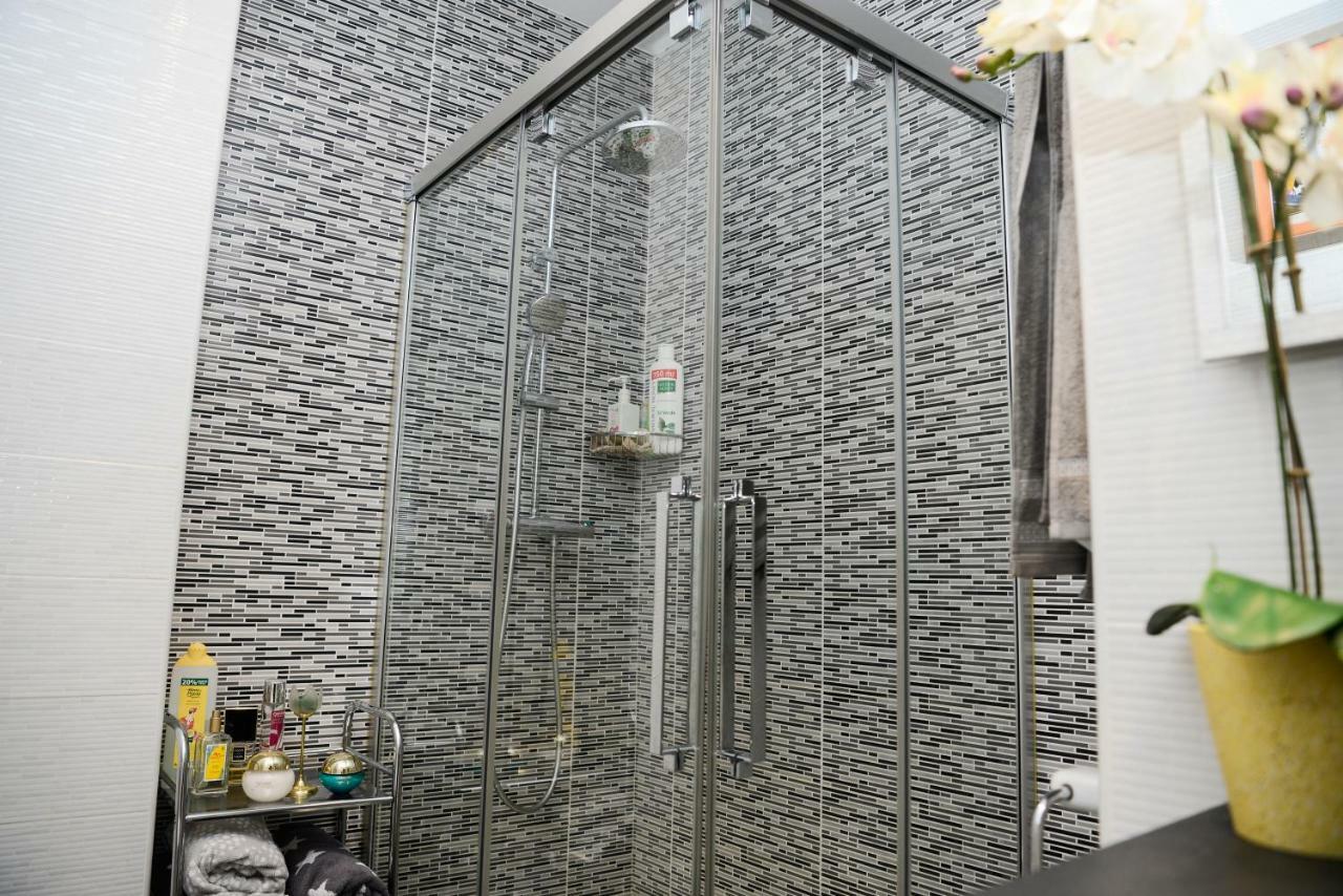 Etxe Ederra Apartment Bilbao Bagian luar foto